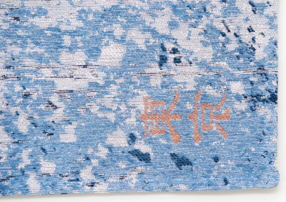 Louis De Poortere tappeto Cities Tokyo 9314 Conductive Blue corner