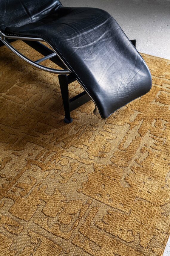 Louis De Poortere tappeto LX 9201 Structures Baobab Madagascar Gold interior 2
