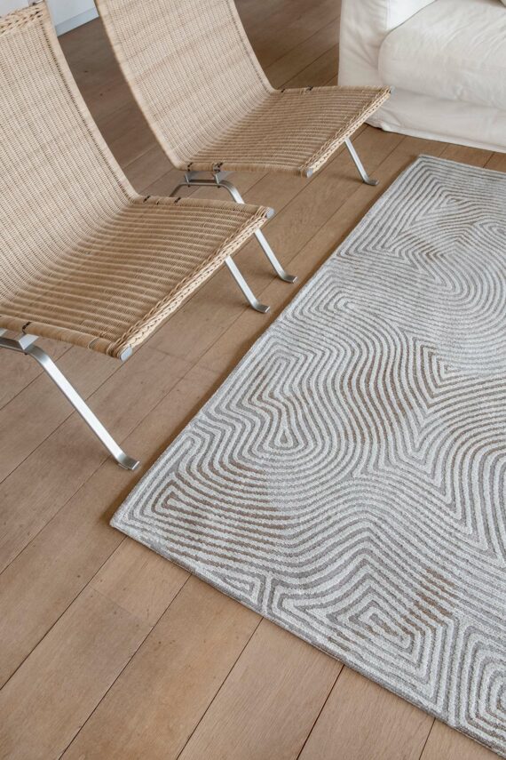 Louis De Poortere tappeto LX 9228 Meditation Coral Oyster White interior 2