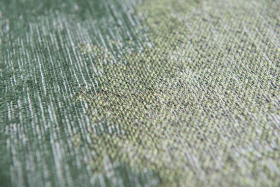 Louis De Poortere tappeto Meditation Lagoon 9331 Palm Green zoom 1
