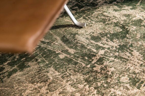 tappeti Louis De Poortere LX8723 Mad Men Cracks Dark Pine interior 2